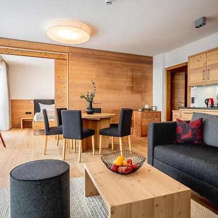 Alpinhotel Pacheiner Hotel 4*