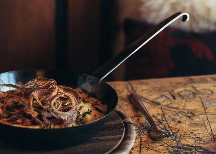 Alpinhotel Pacheiner Hotel