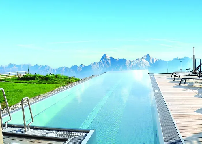 Hotel Alpinhotel Pacheiner