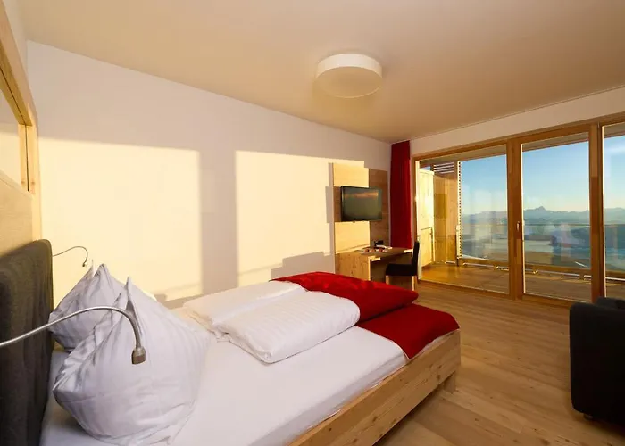 Alpinhotel Pacheiner Hotel